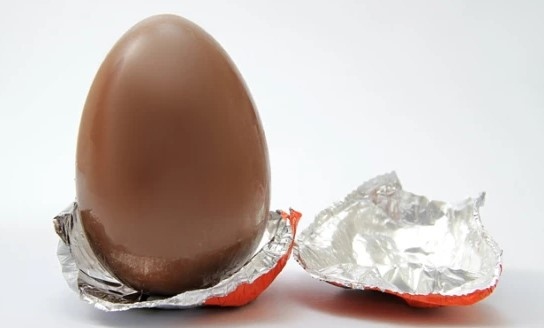 Фабрика за шоколадови изделия на фирмата Киндер в Белгия затваря